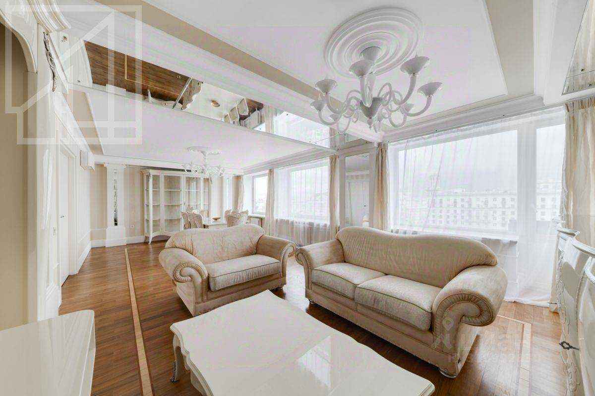 4-комнатная квартира, 128 м²