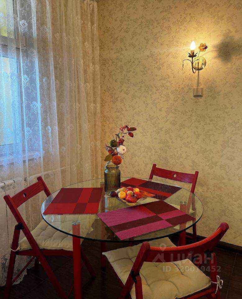 1-комнатная квартира, 47 м² — фотография 3