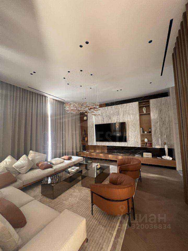 4-комнатная квартира, 215 м² — фотография 3