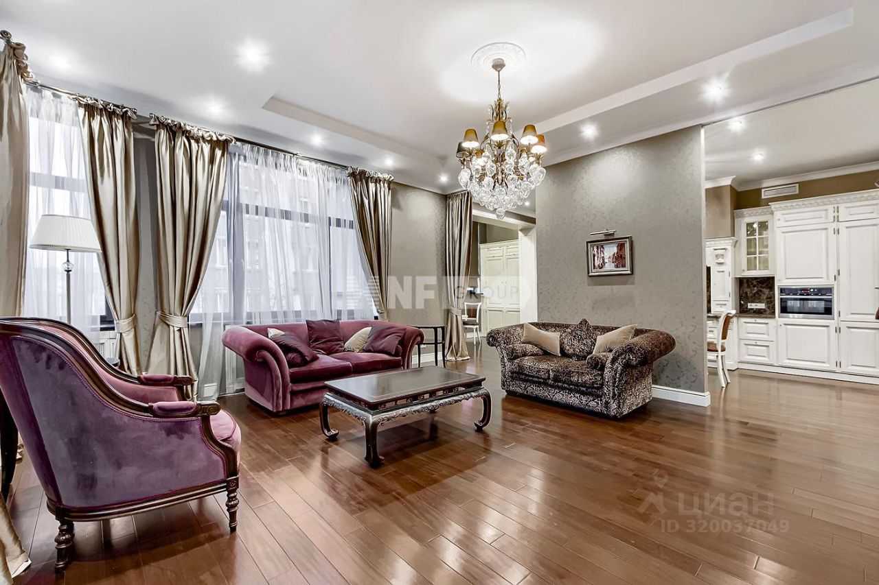 5-комнатная квартира, 217 м²