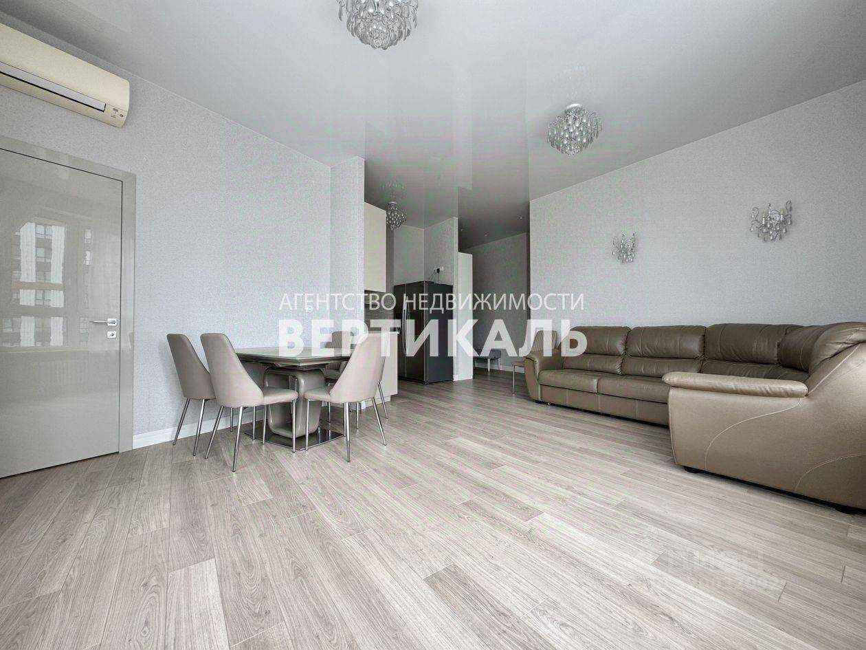 4-комнатная квартира, 110 м² — фотография 2