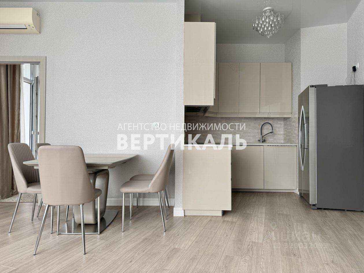 4-комнатная квартира, 110 м² — фотография 3