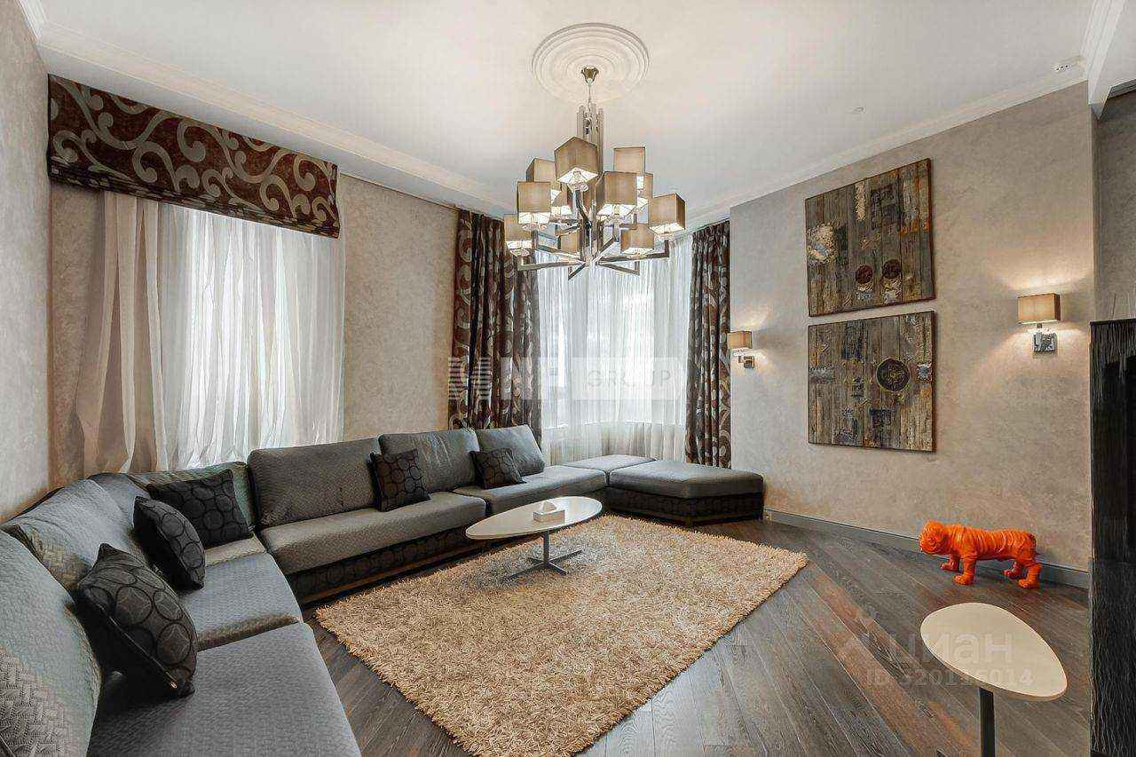 5-комнатная квартира, 210,8 м²