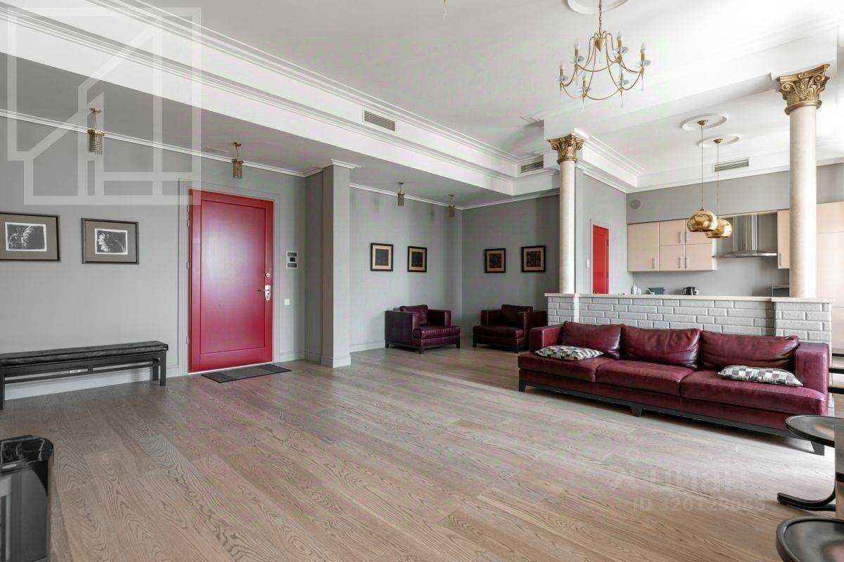 2-комнатная квартира, 89 м² — фотография 2