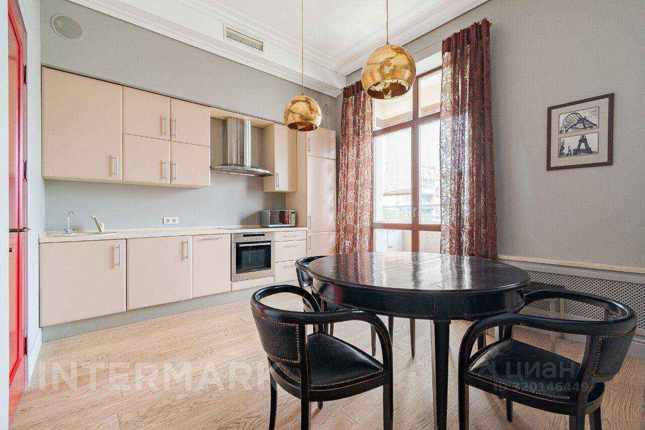 2-комнатная квартира, 89 м² — фотография 3