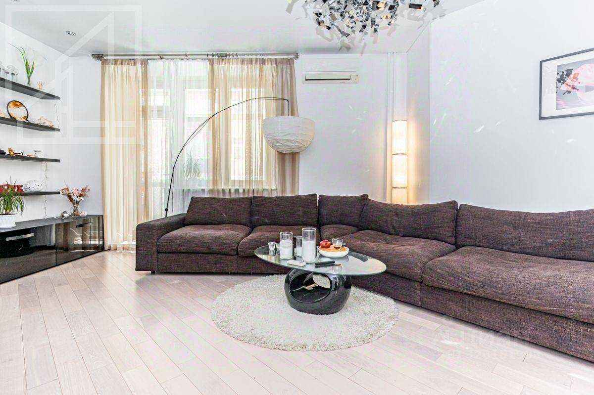 4-комнатная квартира, 127 м²