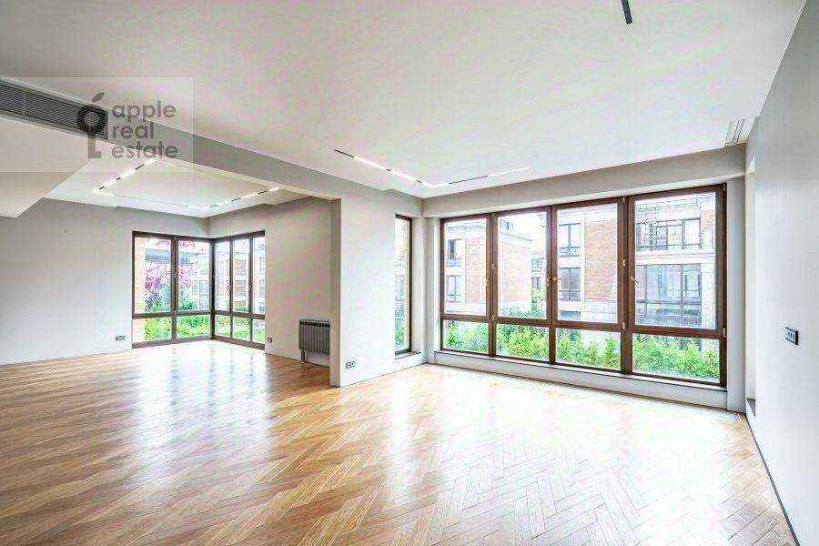 5-комнатная квартира, 235 м²