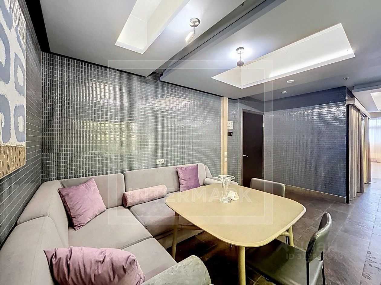 1-комнатная квартира, 60 м² — фотография 2