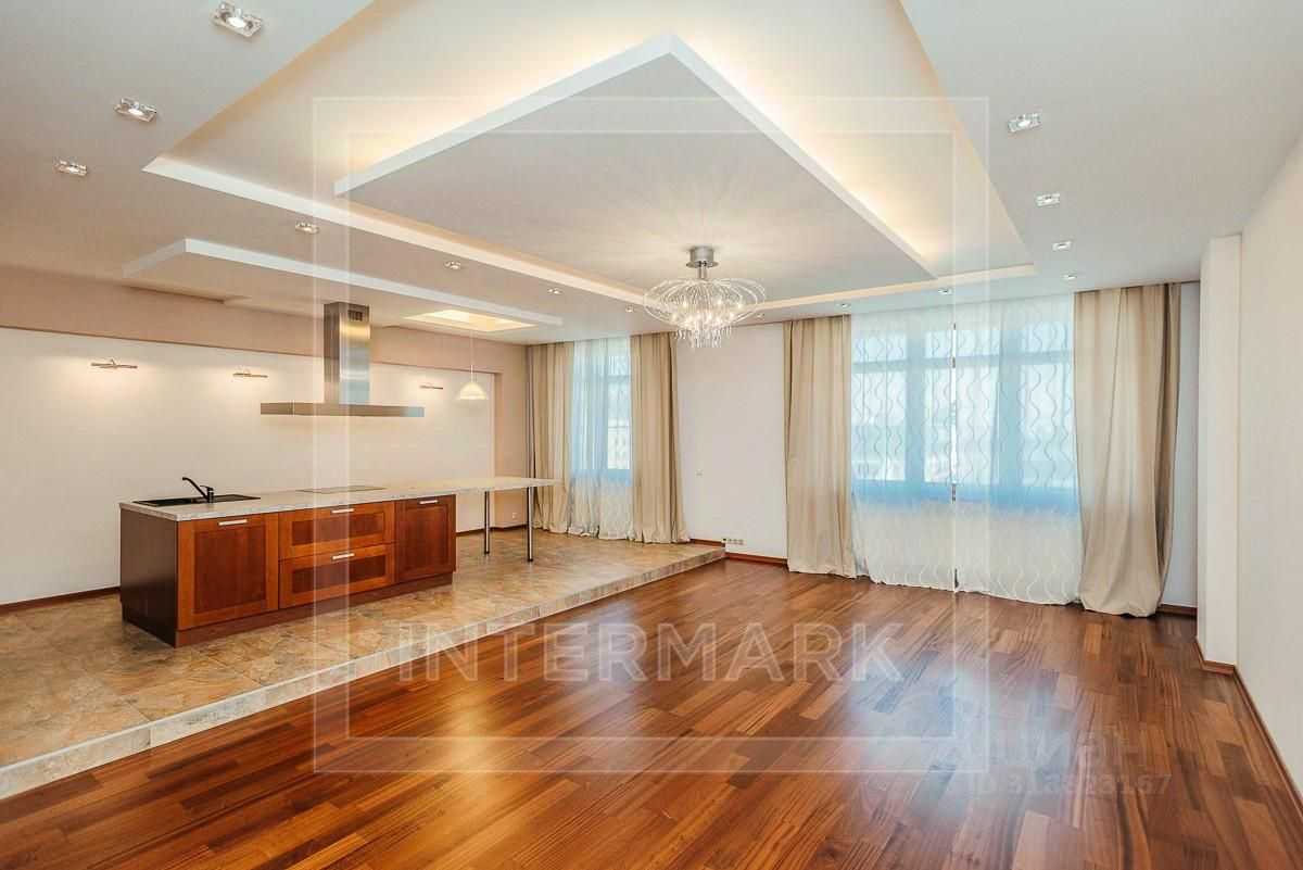 3-комнатная квартира, 156 м²