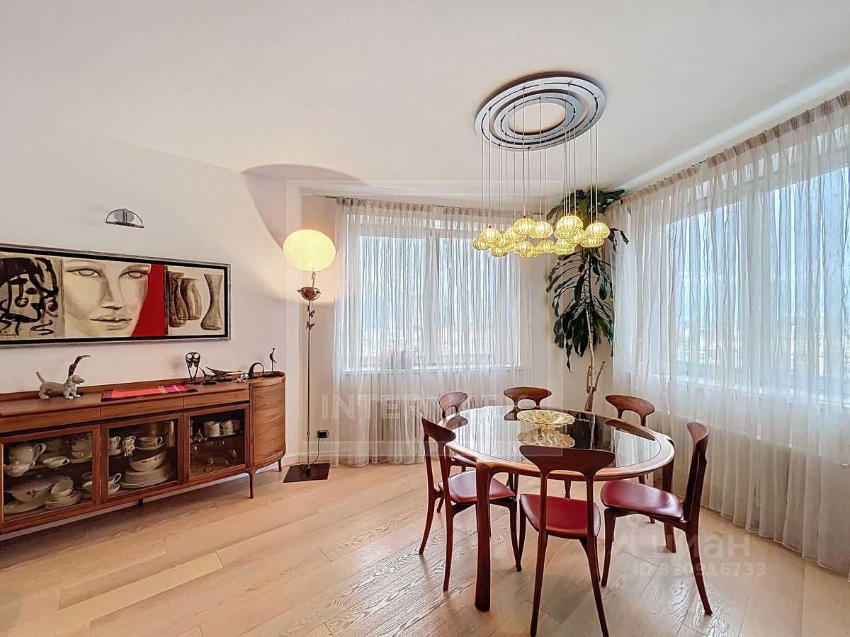 4-комнатная квартира, 197 м² — фотография 3
