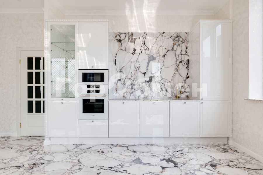 2-комнатная квартира, 74 м² — фотография 2