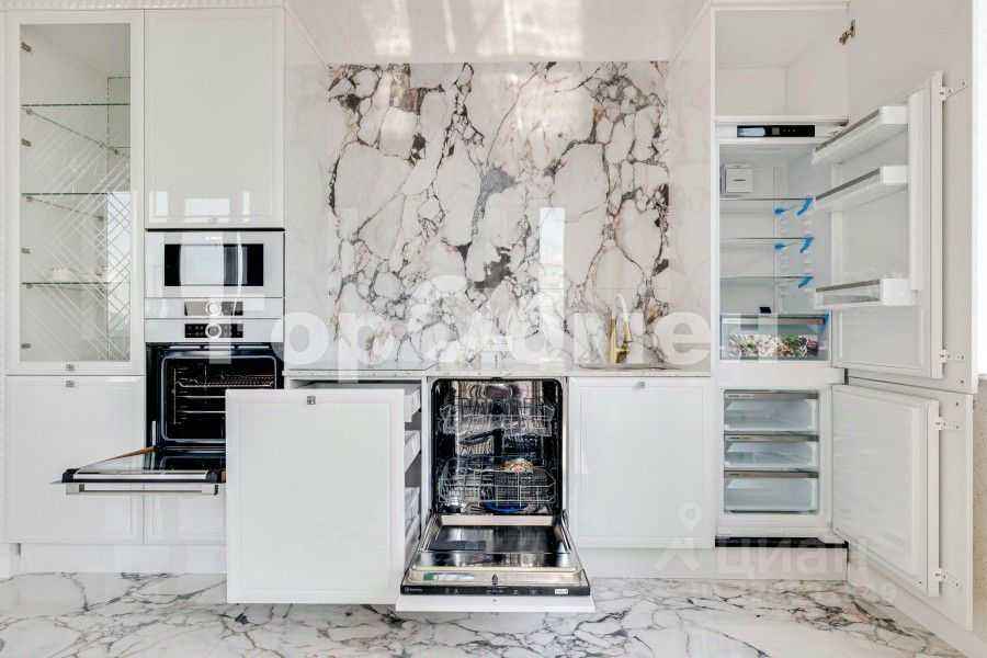 2-комнатная квартира, 74 м² — фотография 3