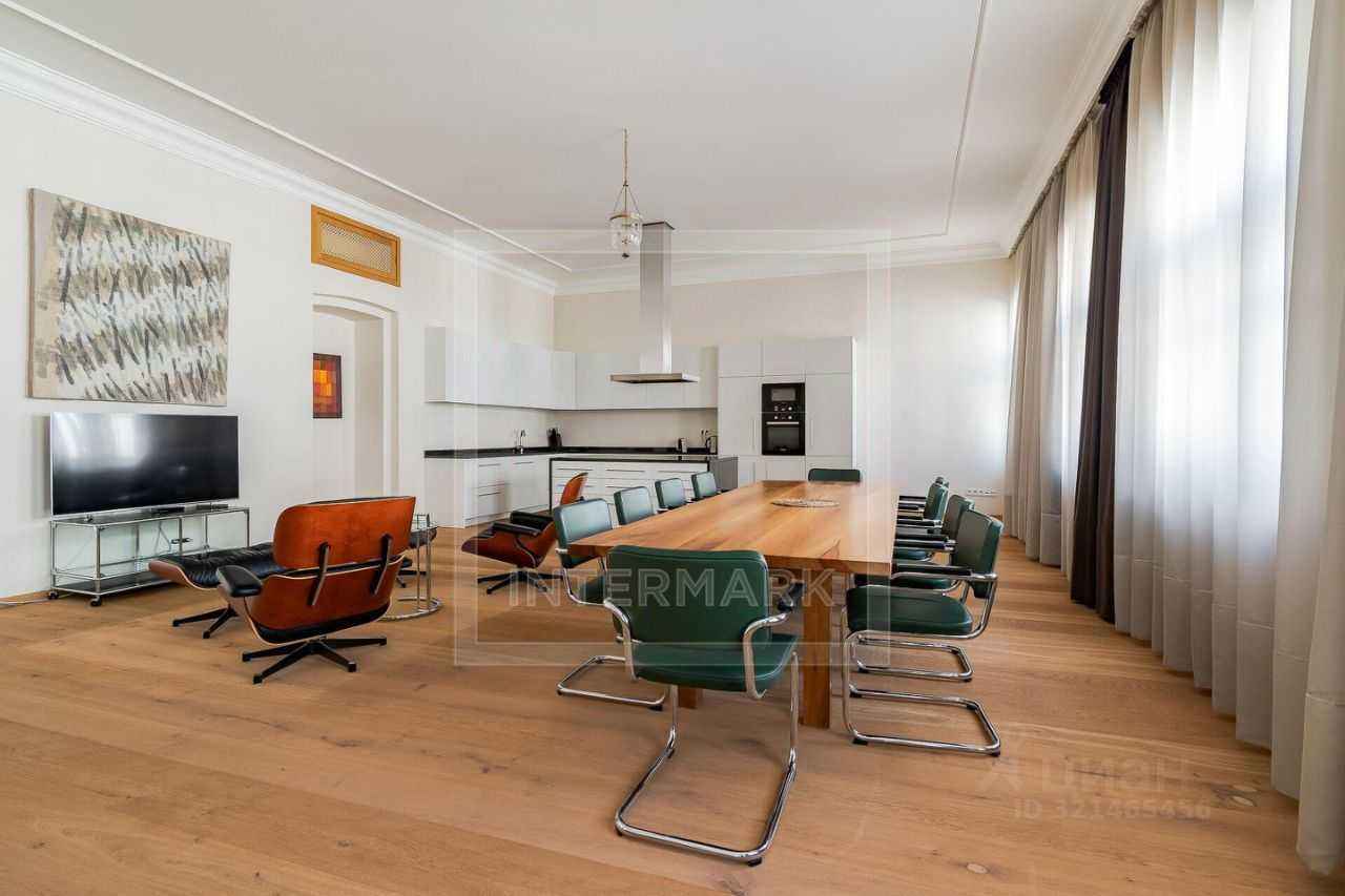 3-комнатная квартира, 183 м² — фотография 2