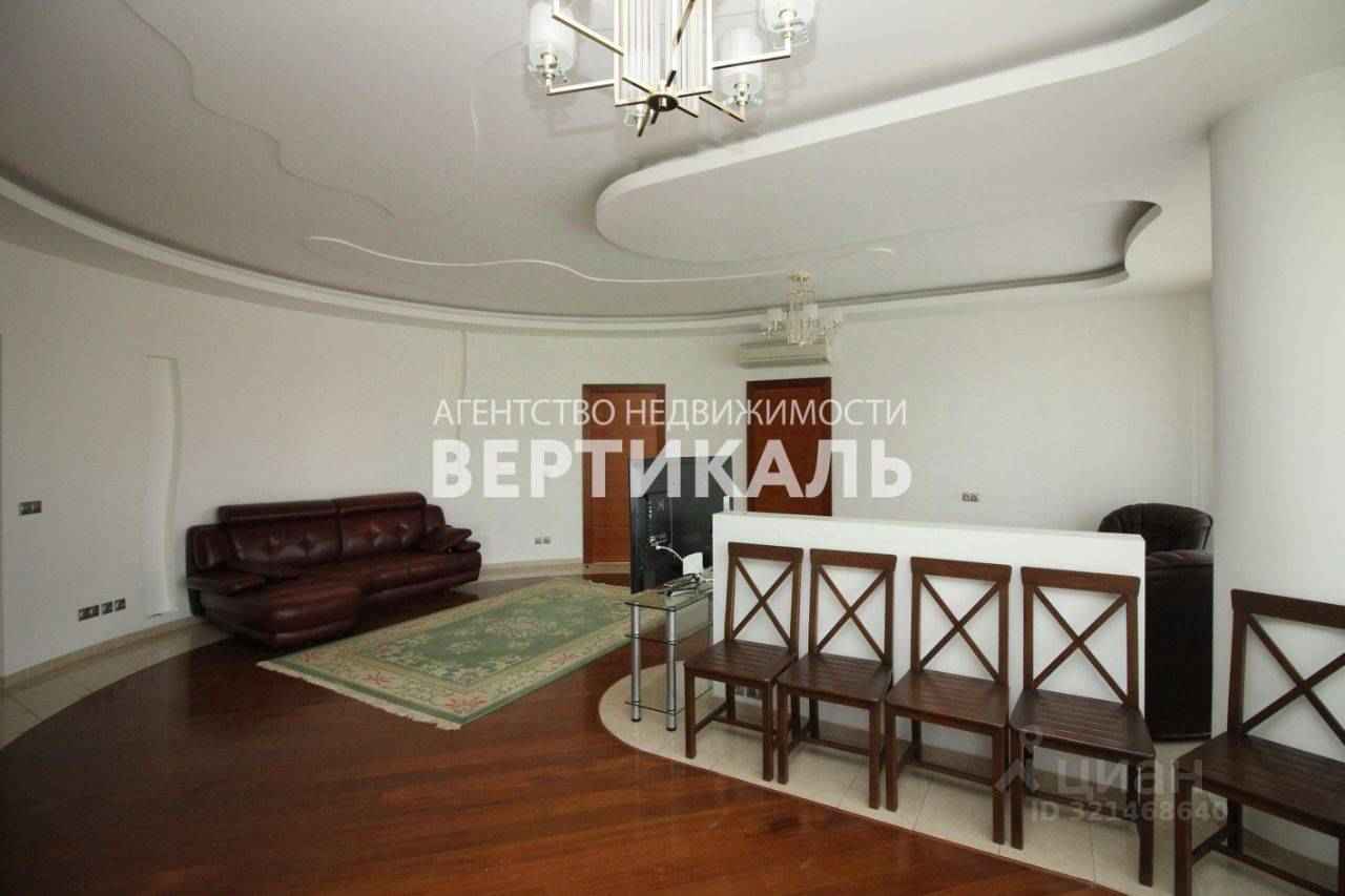 4-комнатная квартира, 200 м² — фотография 2