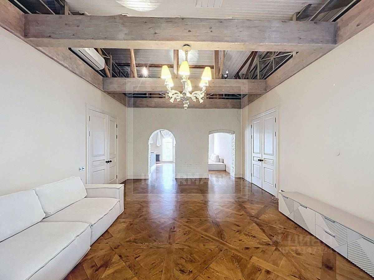 4-комнатная квартира, 170 м² — фотография 2