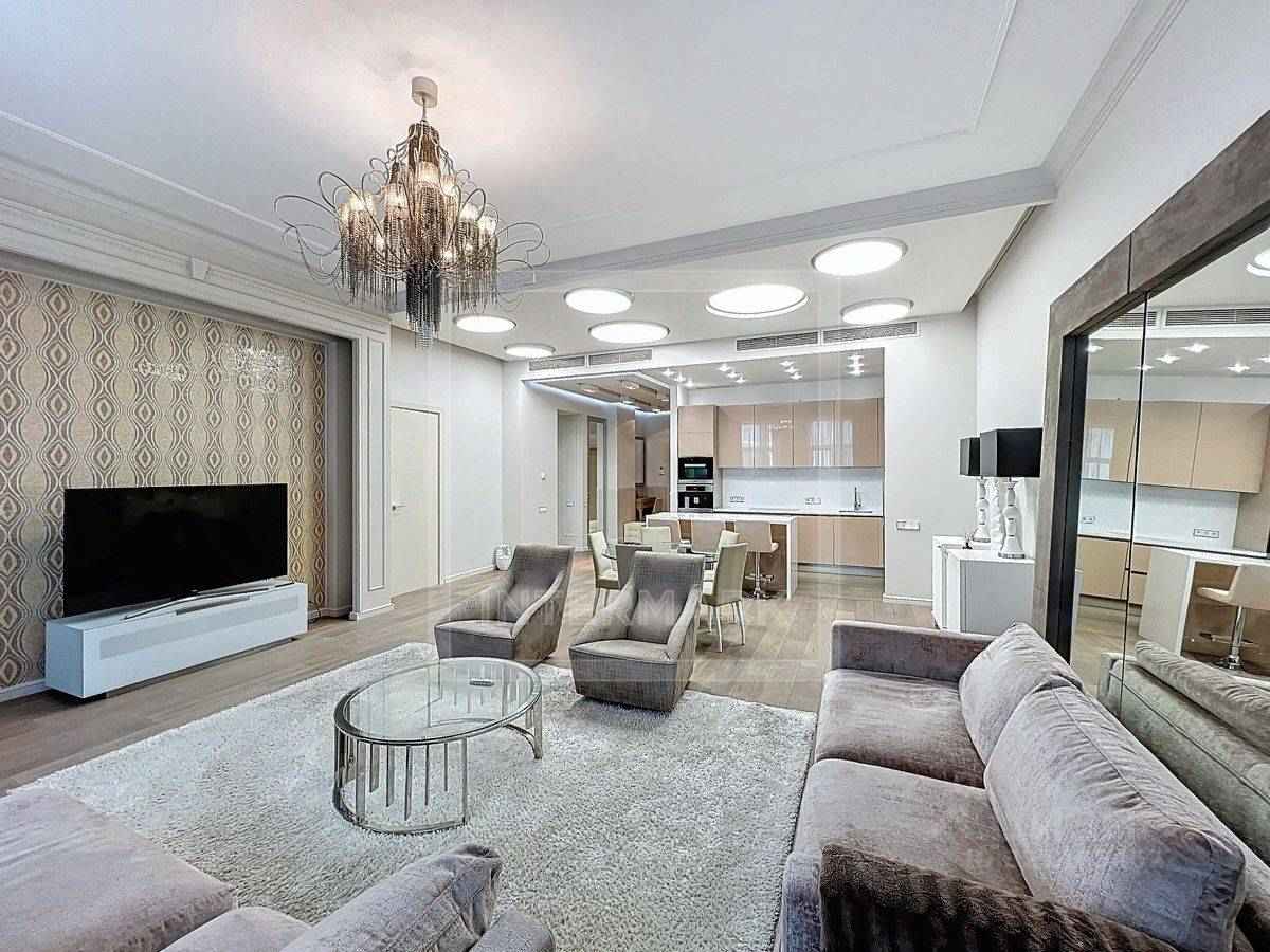 4-комнатная квартира, 190 м² — фотография 3