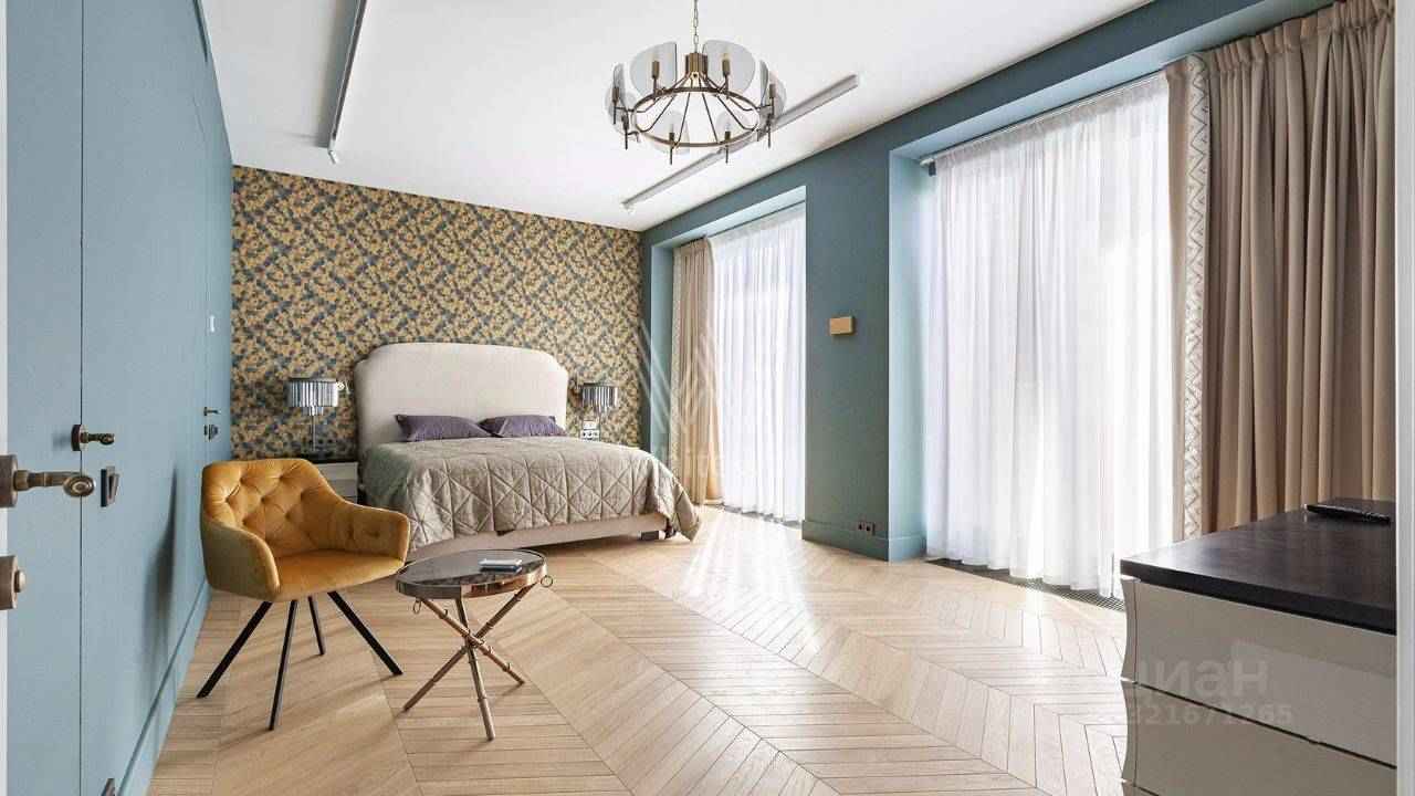 4-комнатная квартира, 159 м²