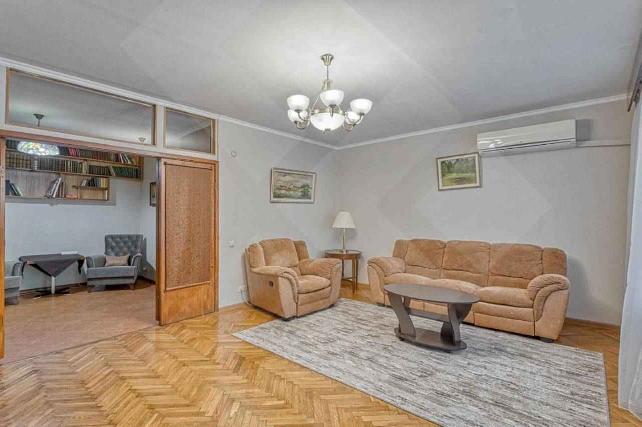 4-комнатная квартира, 97 м² — фотография 2