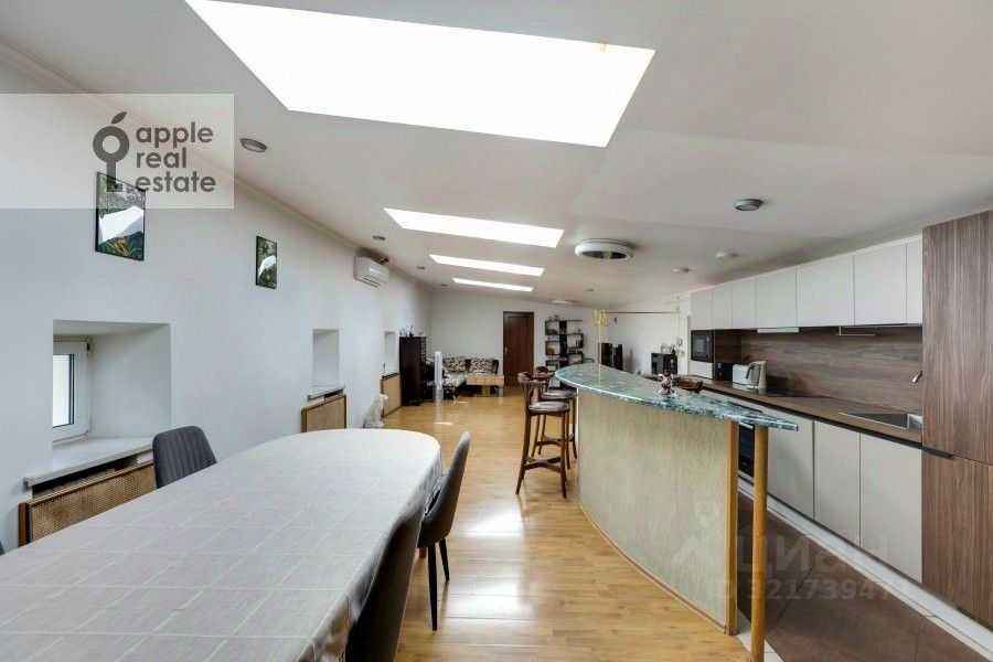 3-комнатная квартира, 111 м² — фотография 3