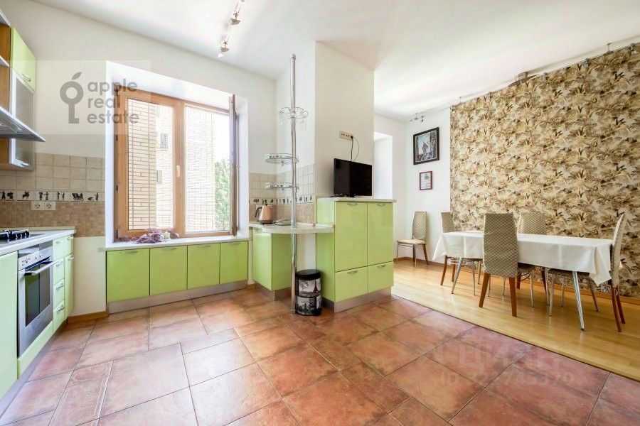 4-комнатная квартира, 176 м² — фотография 3