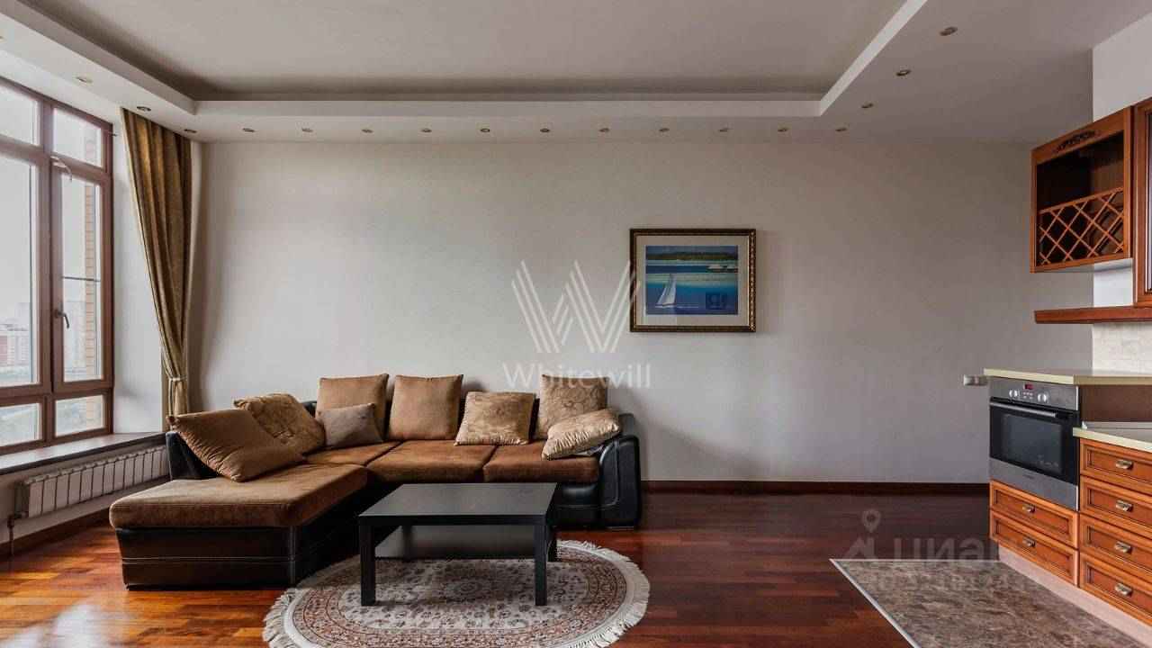 2-комнатная квартира, 76 м² — фотография 2