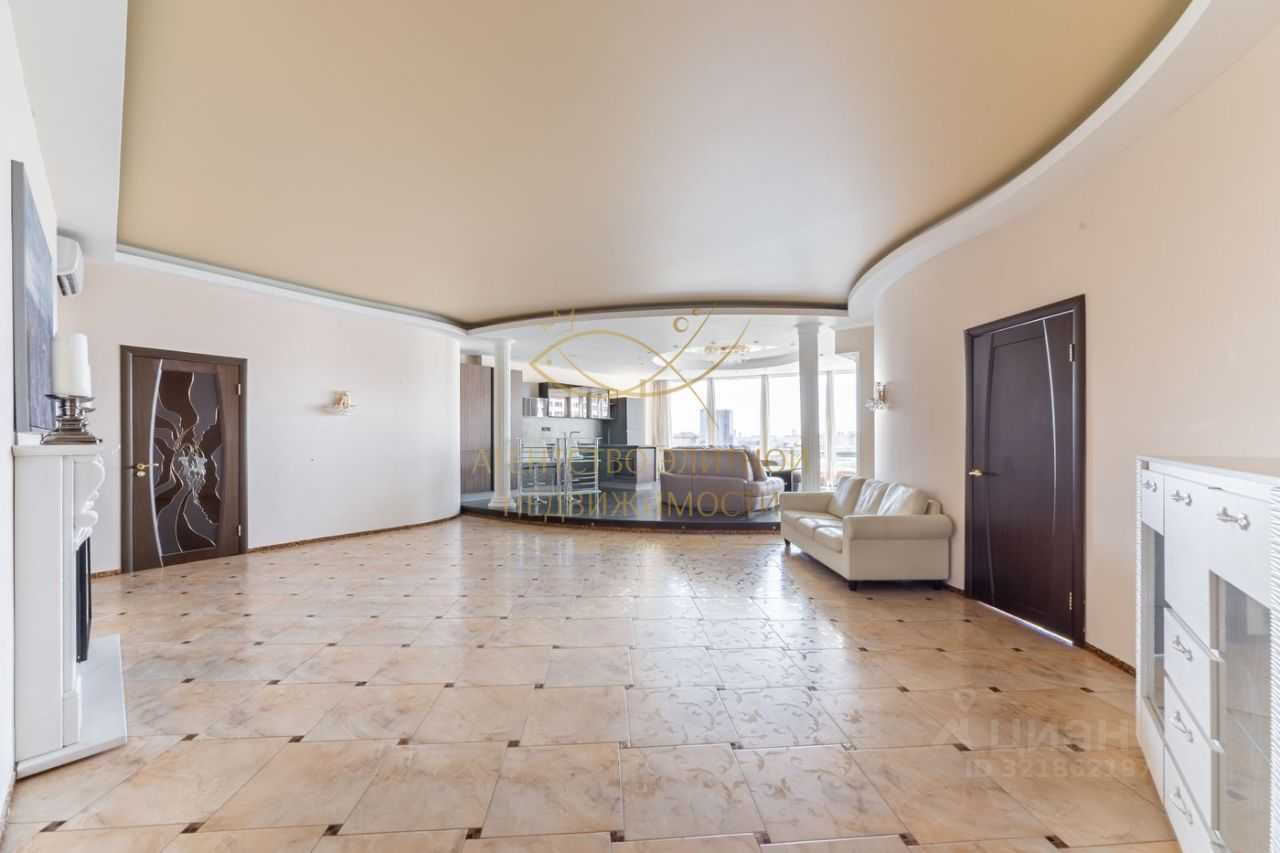 3-комнатная квартира, 148 м² — фотография 2