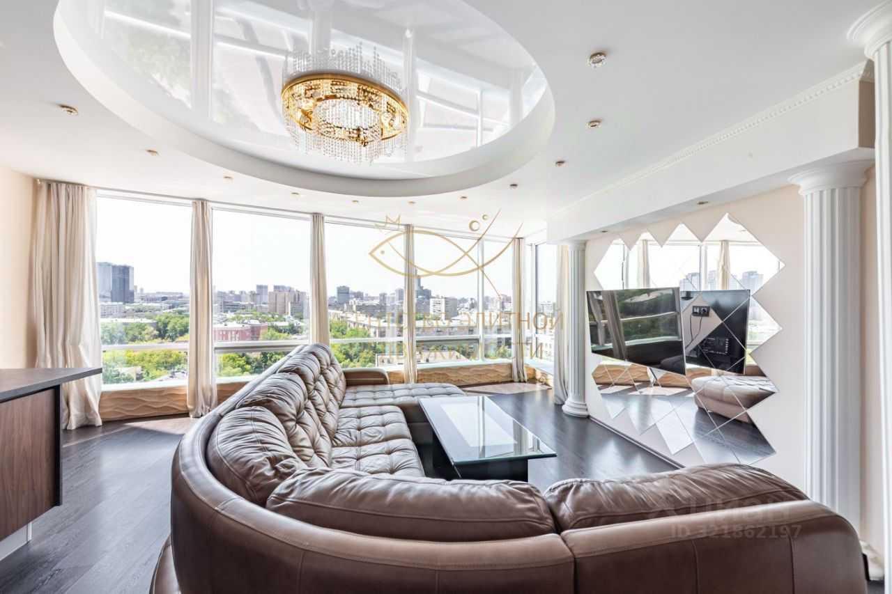 3-комнатная квартира, 148 м²