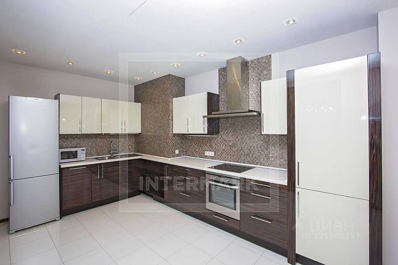 3-комнатная квартира, 150 м² — фотография 2