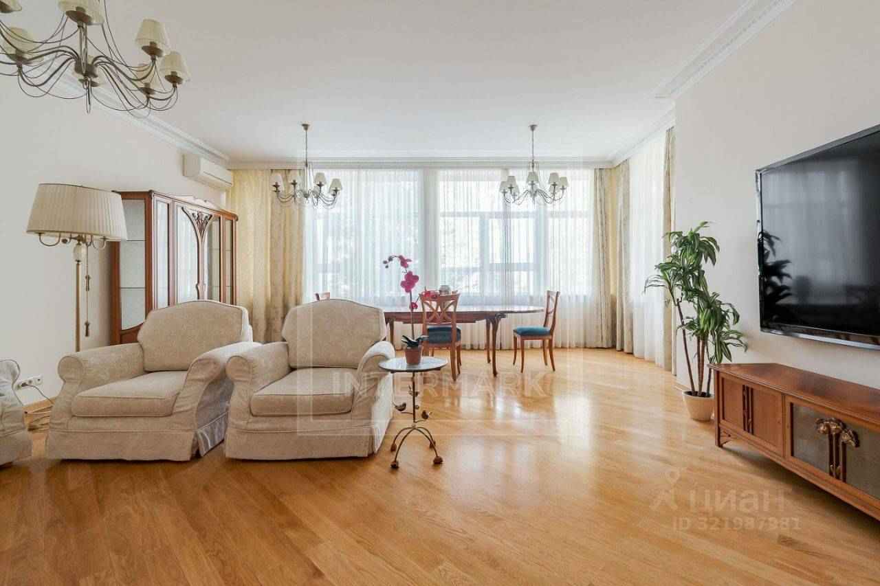 5-комнатная квартира, 230 м² — фотография 2