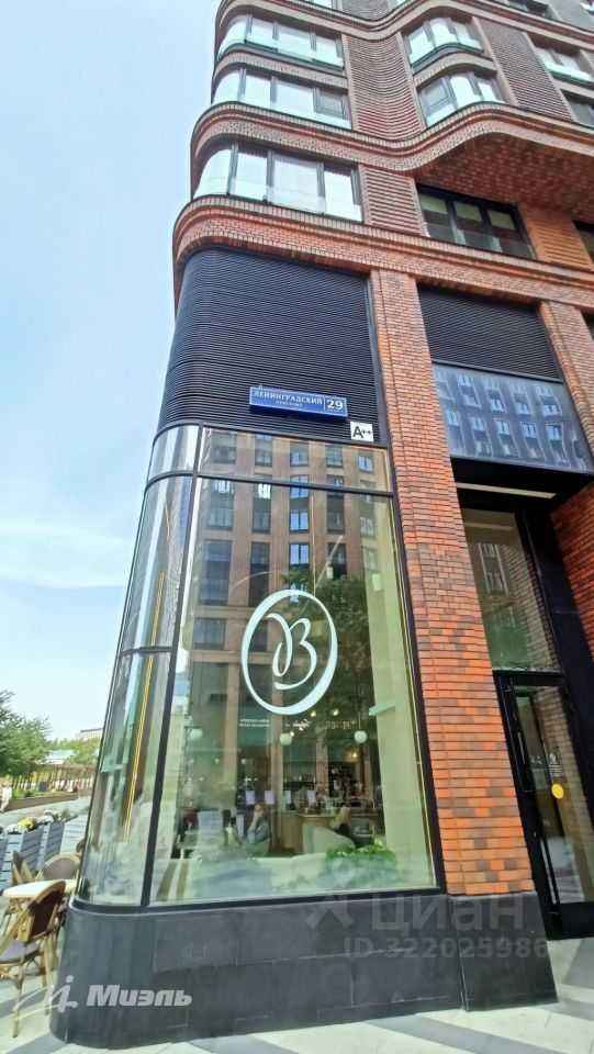 2-комнатная квартира, 69,3 м² — фотография 3