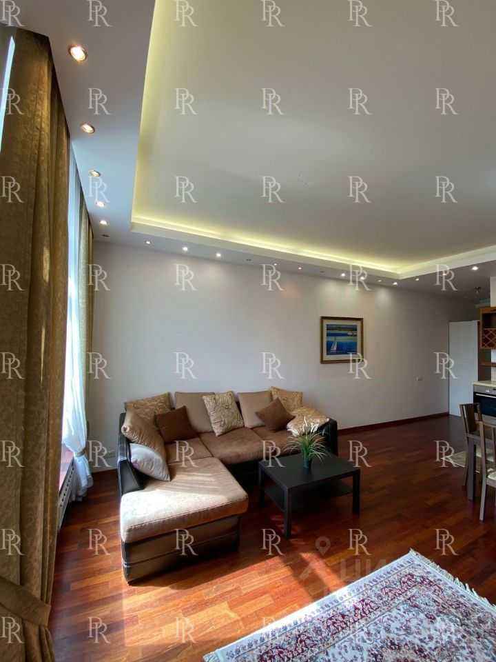2-комнатная квартира, 75 м² — фотография 3