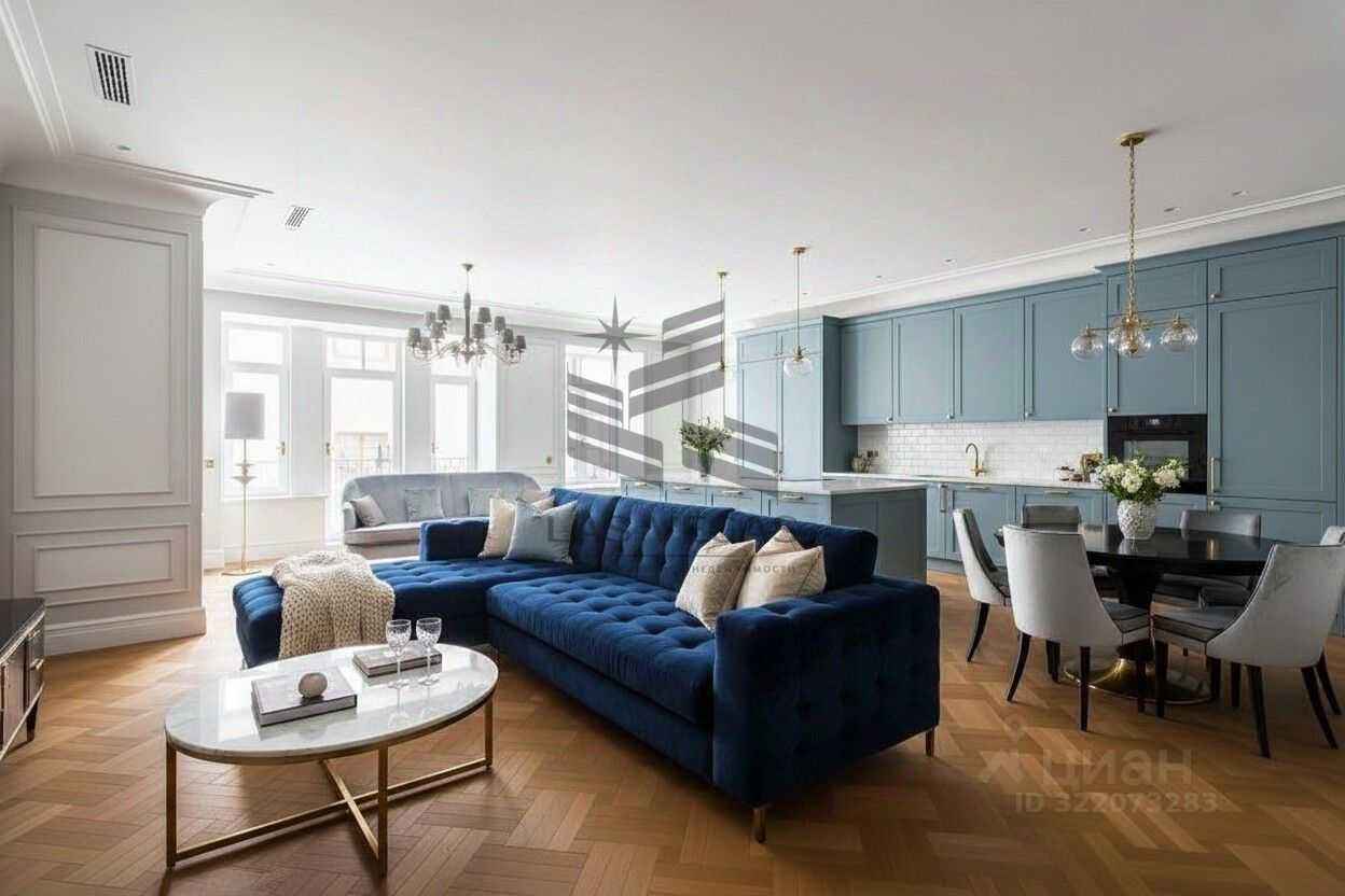 5-комнатная квартира, 215 м²