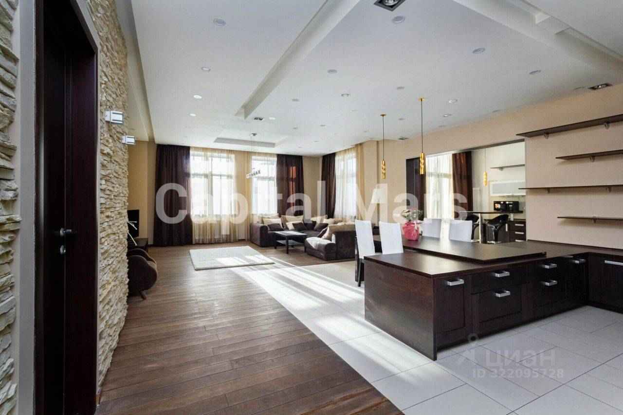 4-комнатная квартира, 147 м²