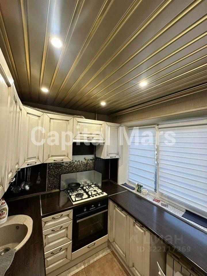 4-комнатная квартира, 70 м² — фотография 2