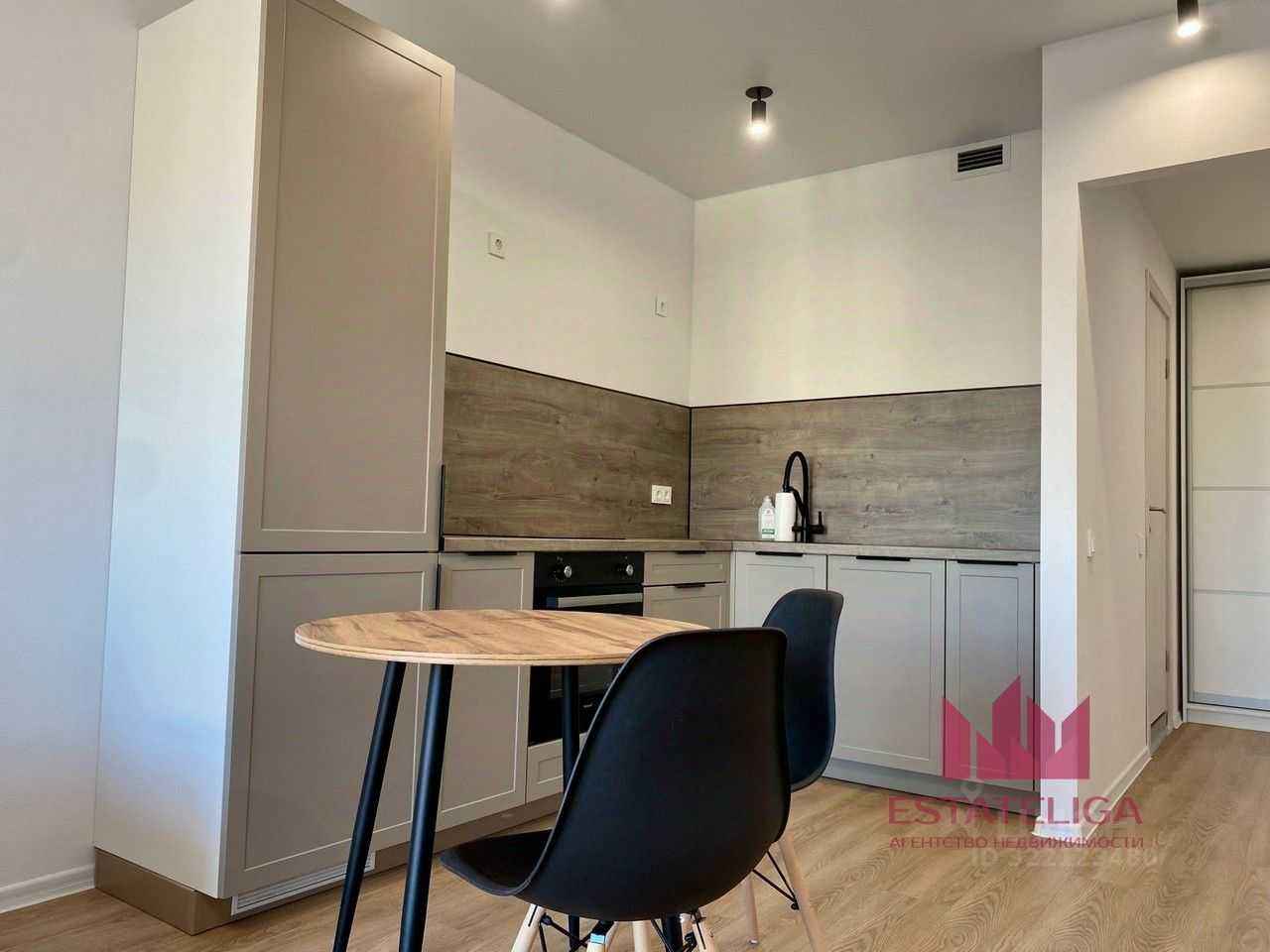 1-комнатная квартира, 42 м² — фотография 3