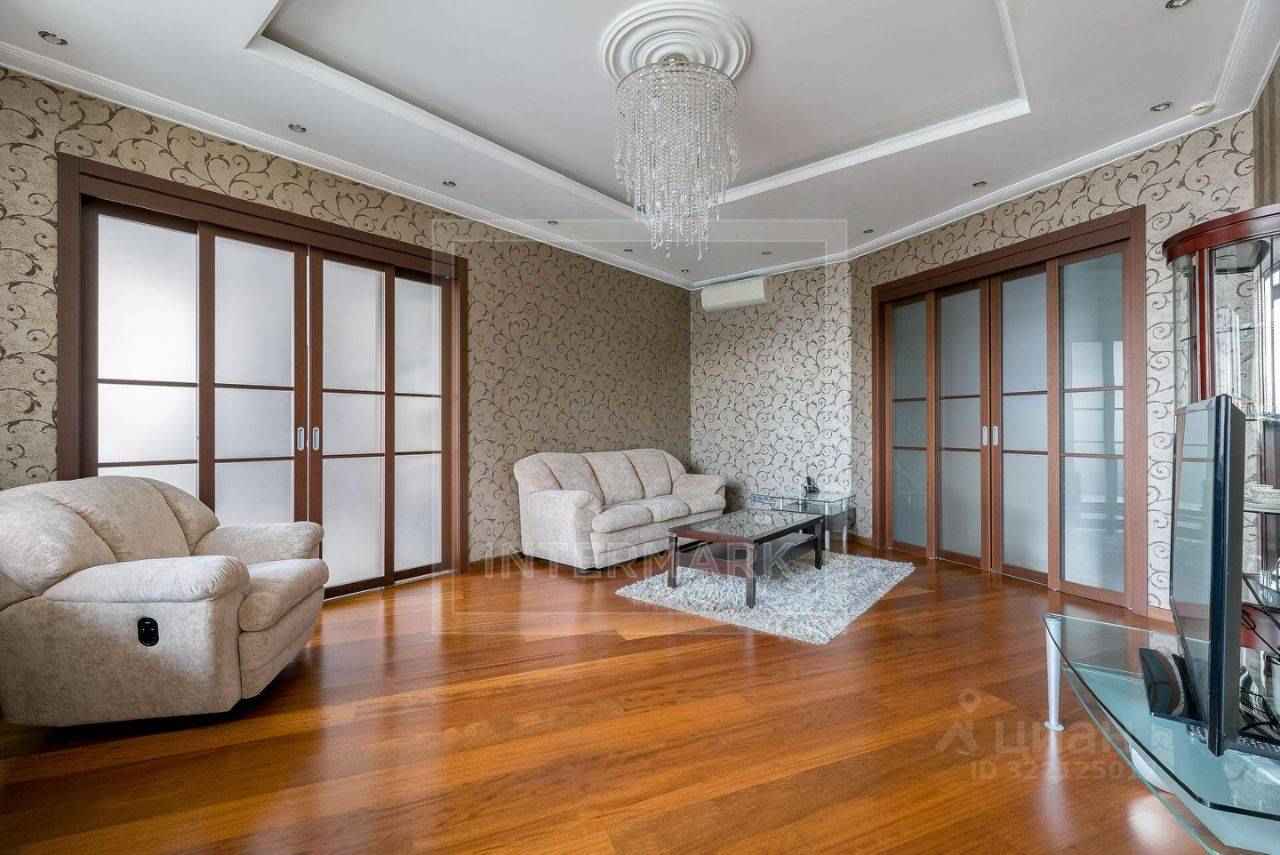 4-комнатная квартира, 160 м² — фотография 3