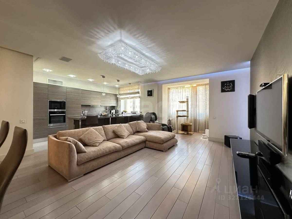 4-комнатная квартира, 170 м²