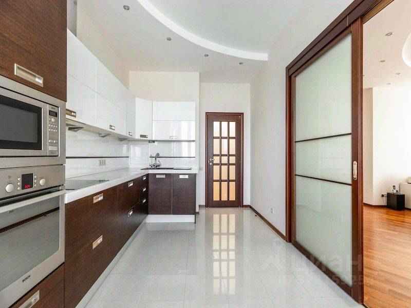 5-комнатная квартира, 211 м² — фотография 3