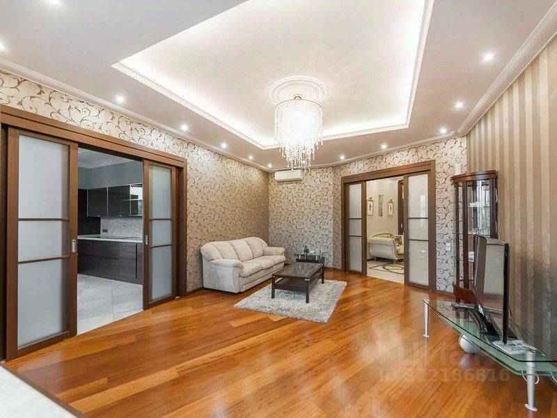 4-комнатная квартира, 157 м²