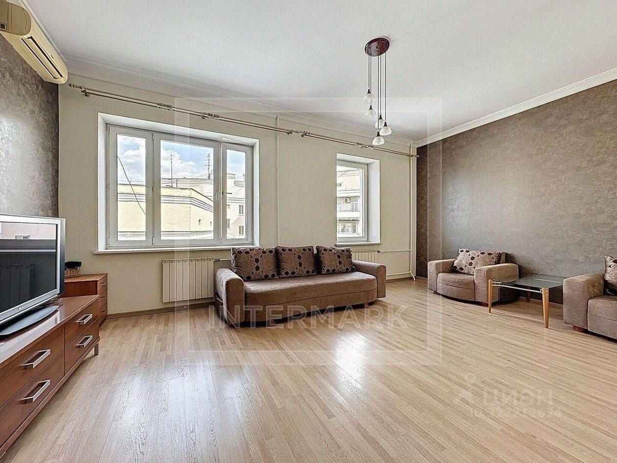 3-комнатная квартира, 106 м²