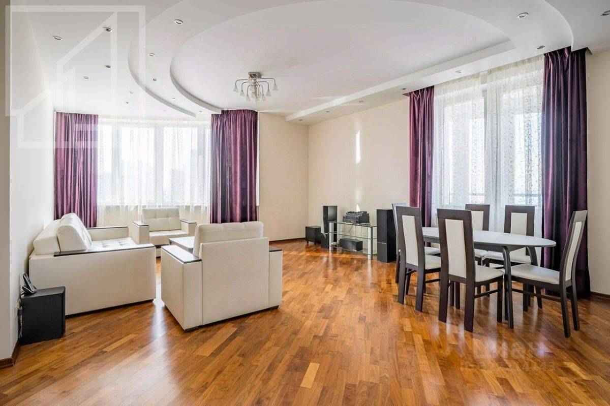 5-комнатная квартира, 210 м² — фотография 2