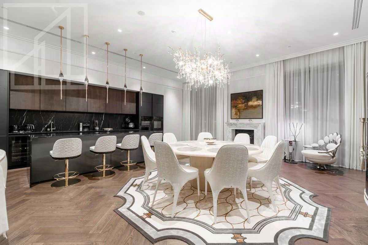 4-комнатная квартира, 270 м² — фотография 2