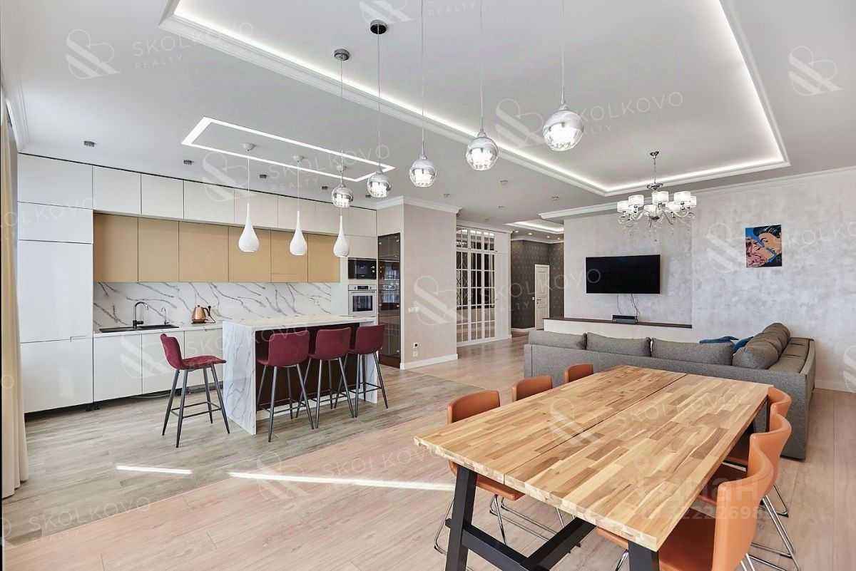 3-комнатная квартира, 140 м² — фотография 2