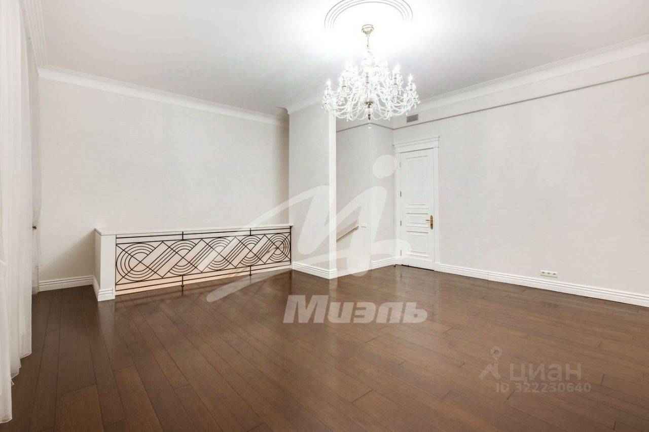 4-комнатная квартира, 140 м²