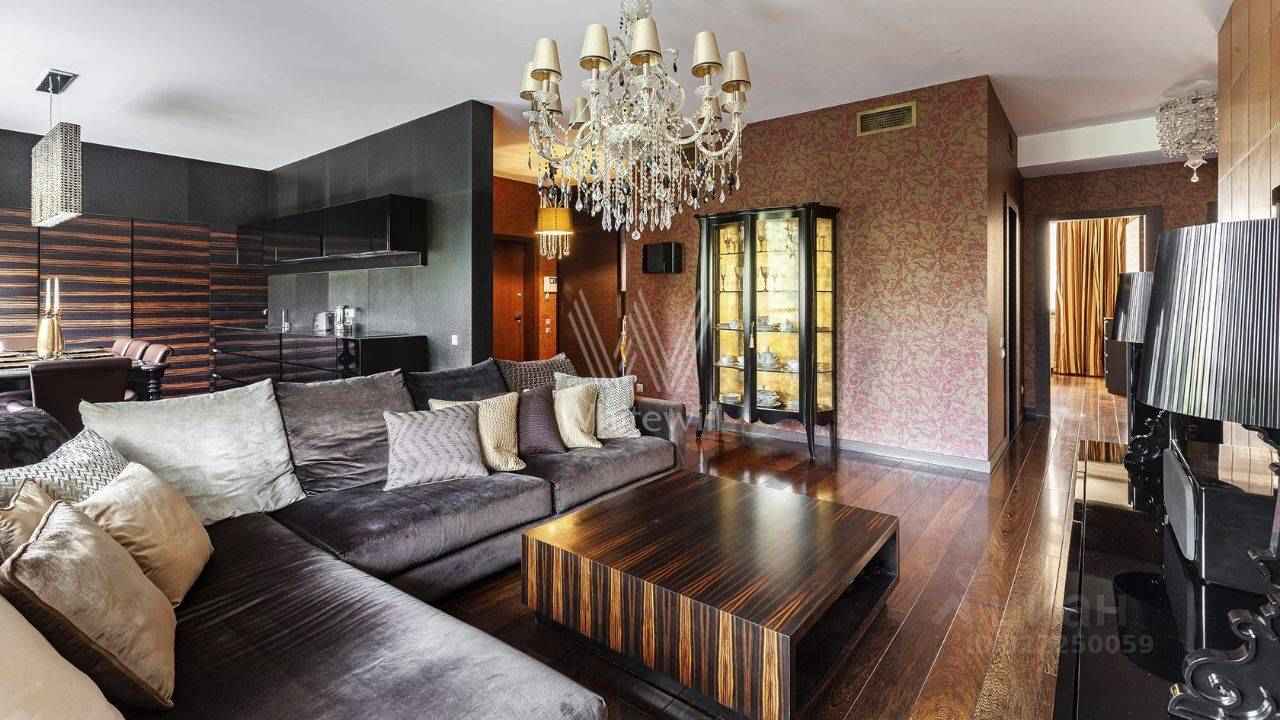 4-комнатная квартира, 123 м² — фотография 3