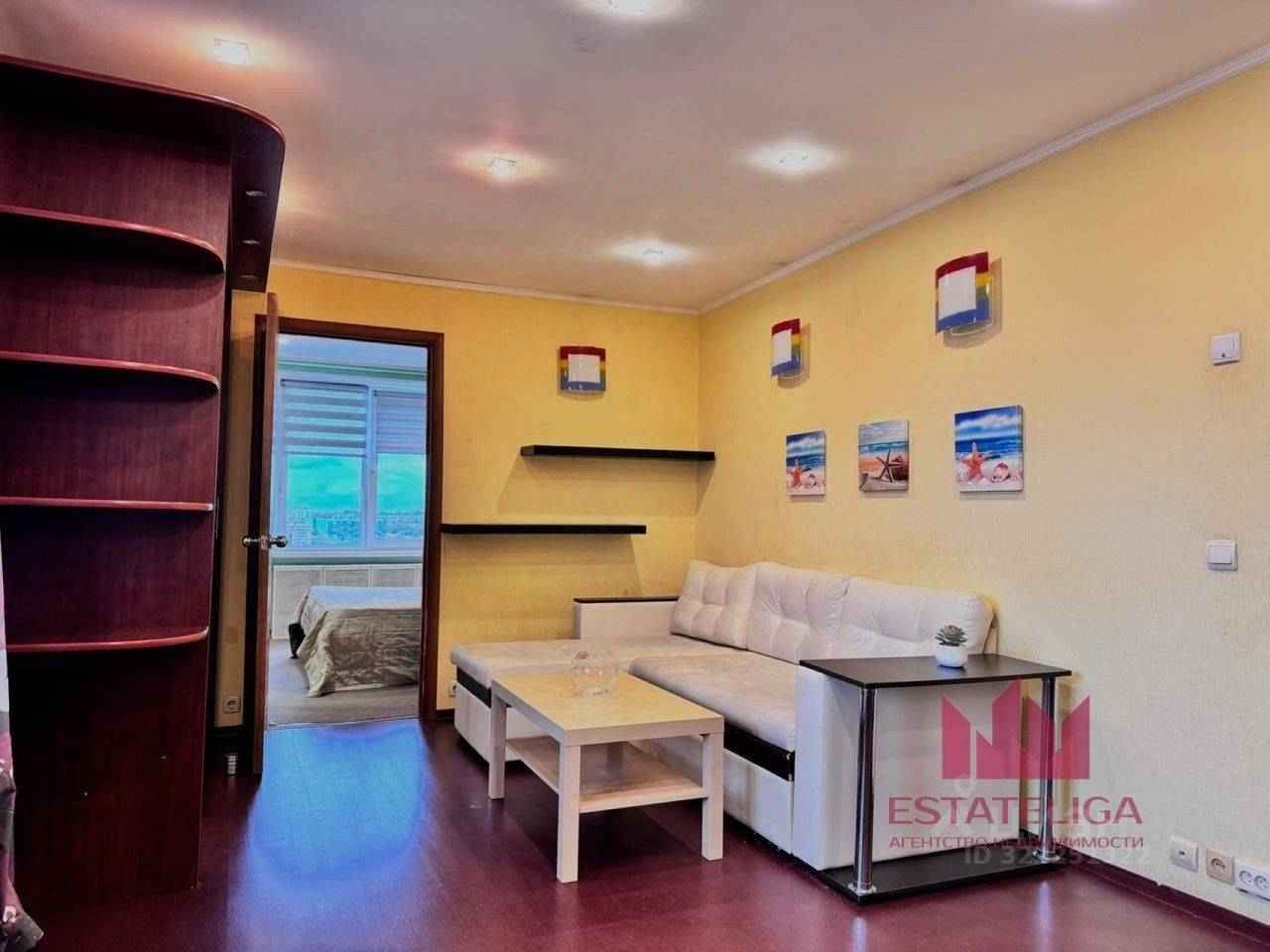 3-комнатная квартира, 64 м² — фотография 2