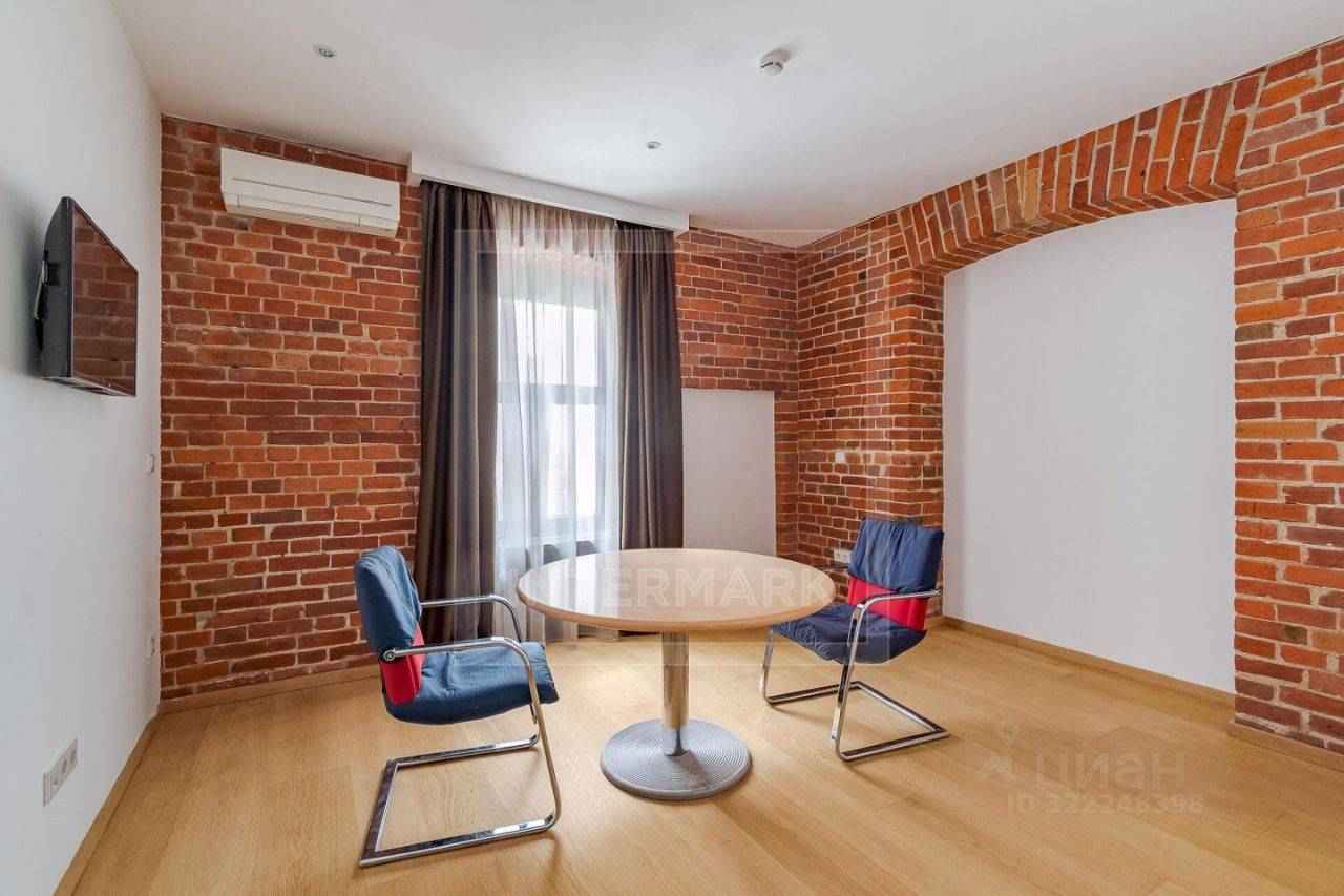 4-комнатная квартира, 125 м² — фотография 3