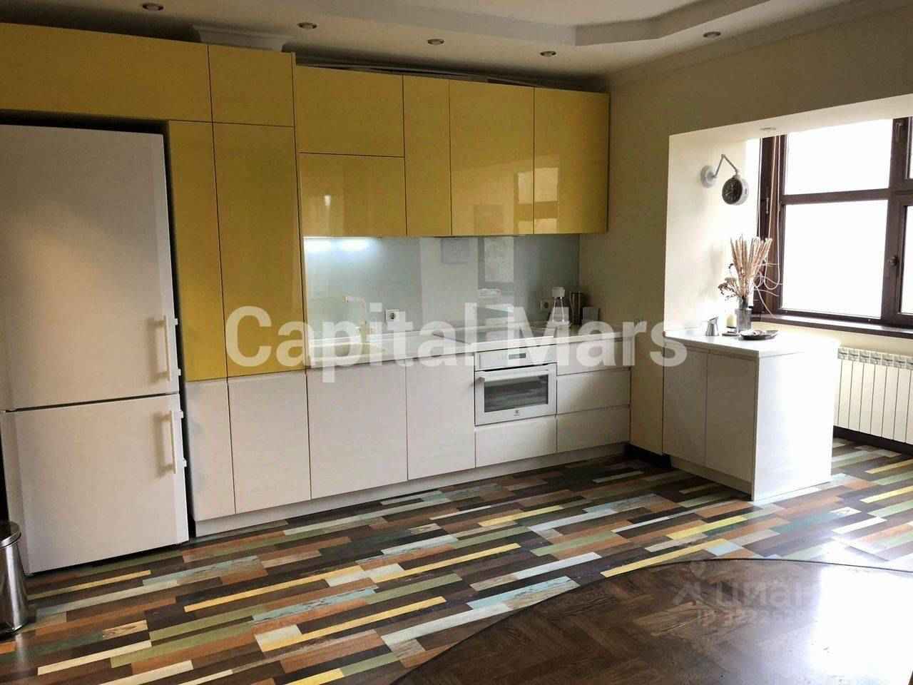 4-комнатная квартира, 90 м² — фотография 3