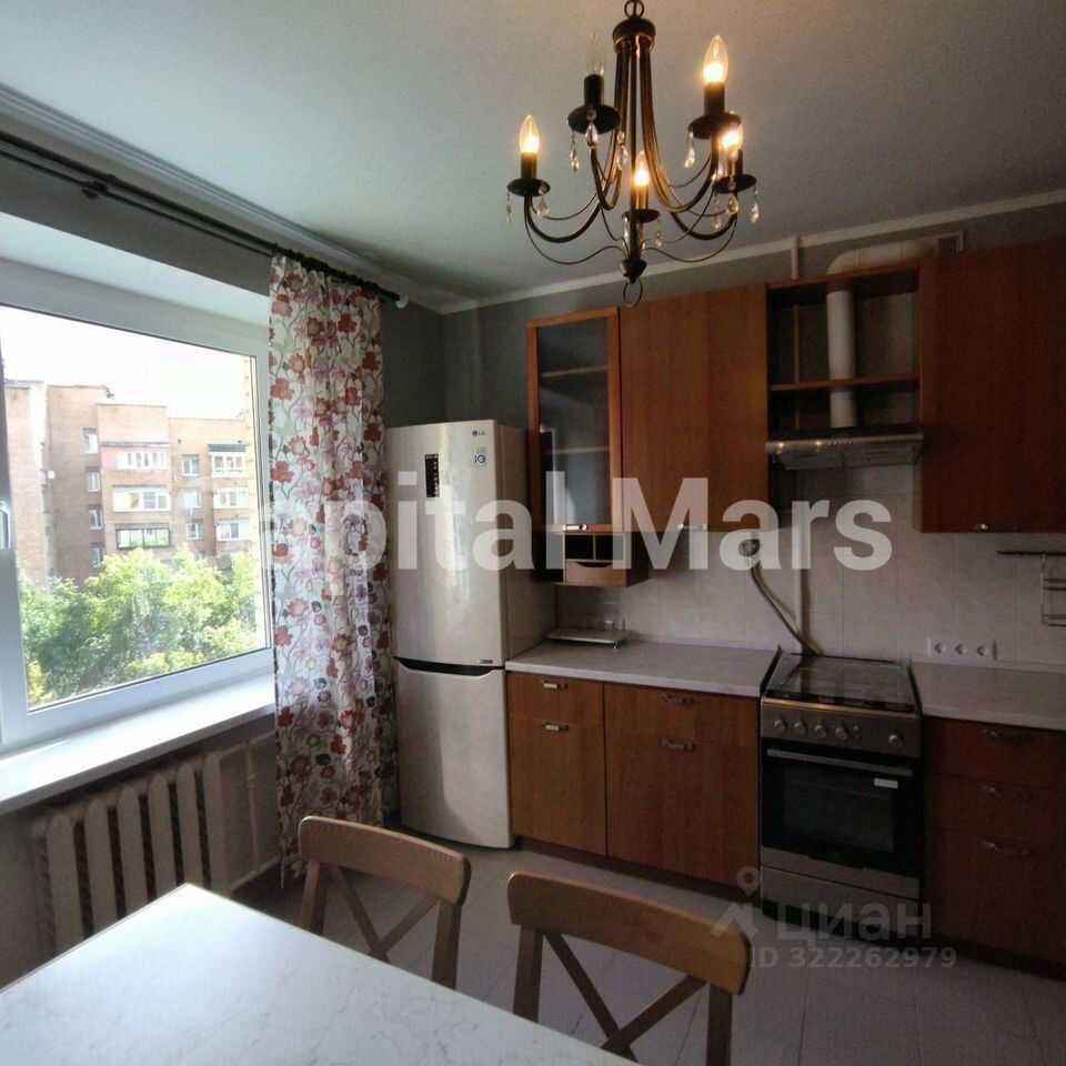 4-комнатная квартира, 105 м² — фотография 2