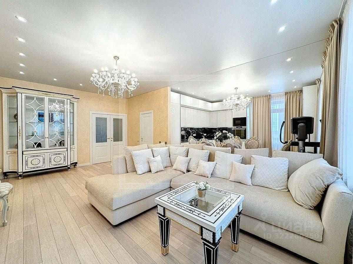 5-комнатная квартира, 184 м²